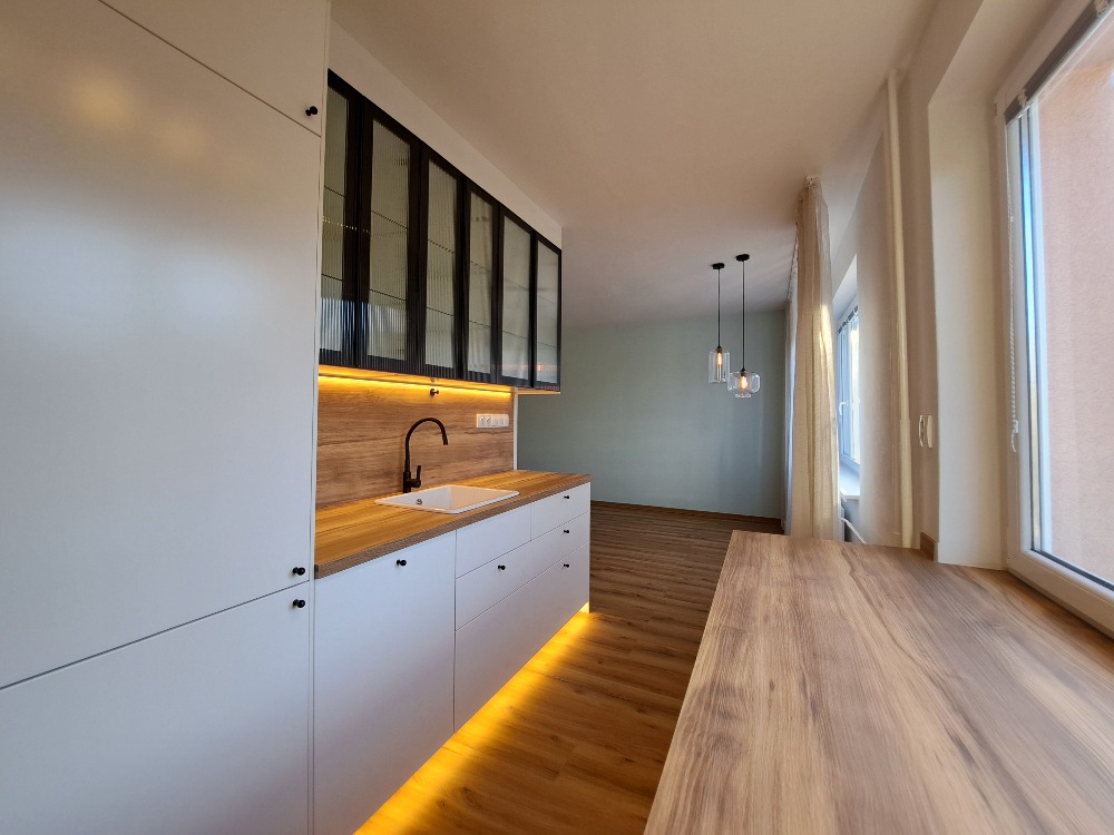 2+1 Ostrava - Poruba, Žilinská